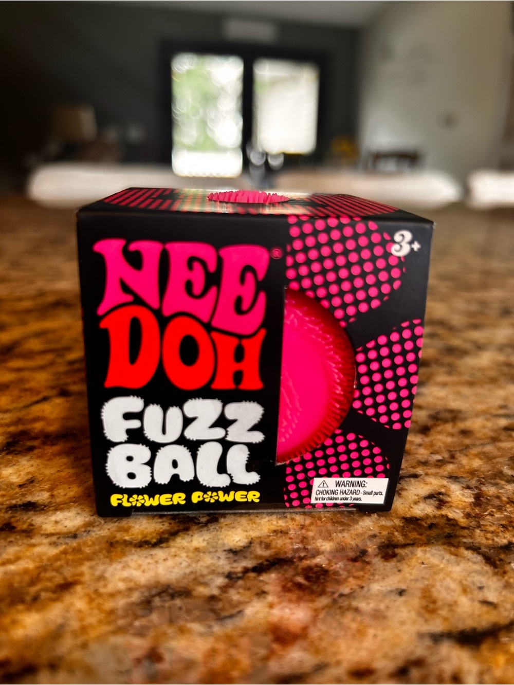 Needoh Fuzz Ball flower power- Pink. New authentic